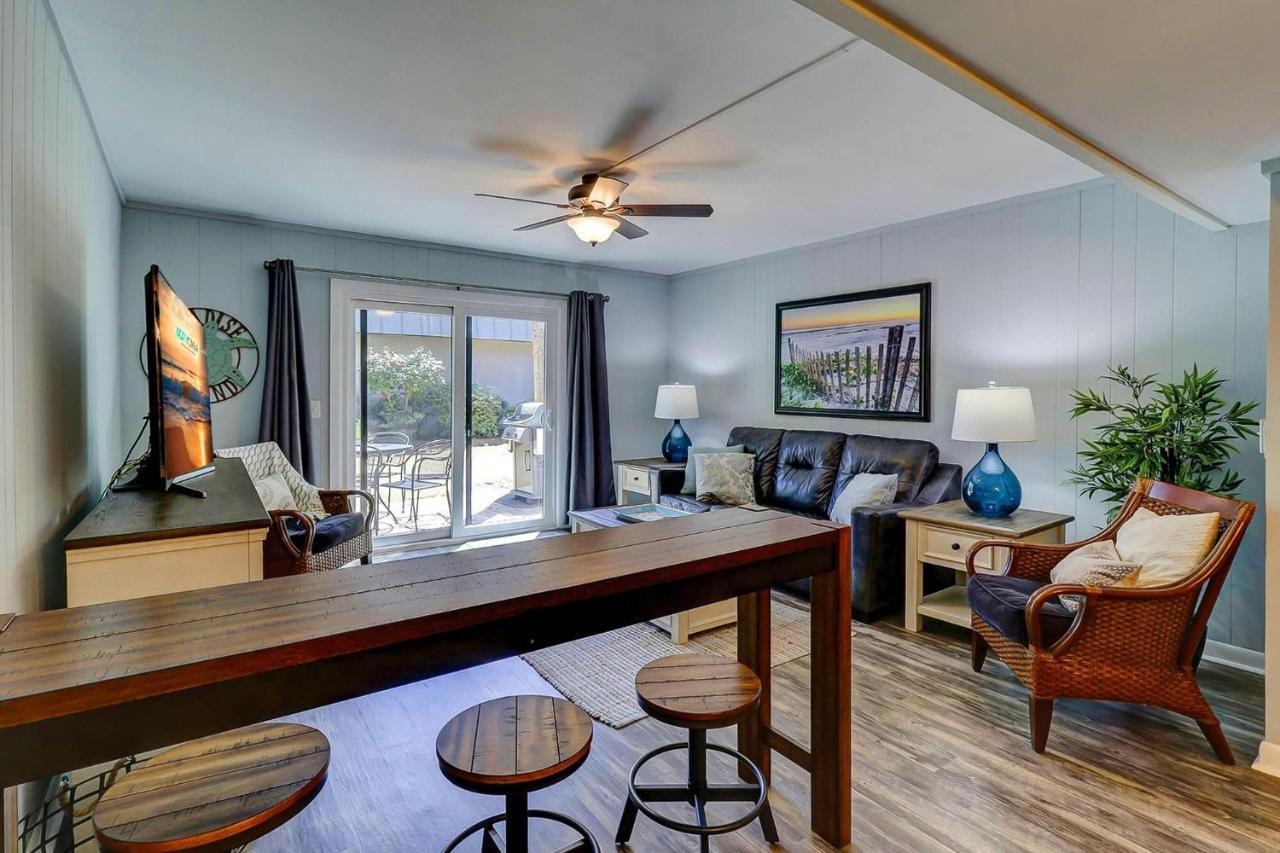 Ocean Villas Deluxe - Oceanfront Villa - Steps To Beach - Great Location - Heated Pool April Hilton Head Island Exteriör bild