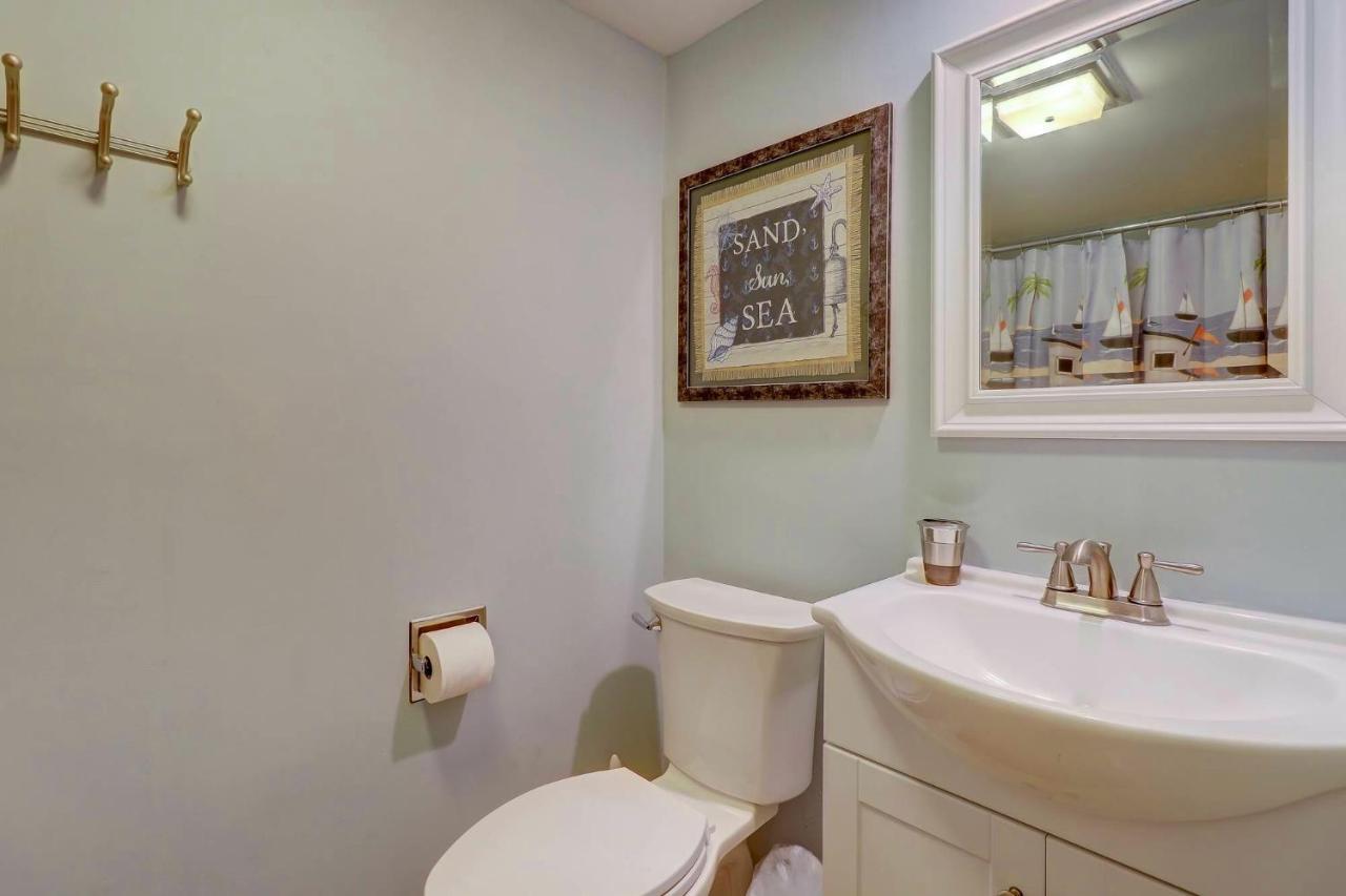 Ocean Villas Deluxe - Oceanfront Villa - Steps To Beach - Great Location - Heated Pool April Hilton Head Island Exteriör bild