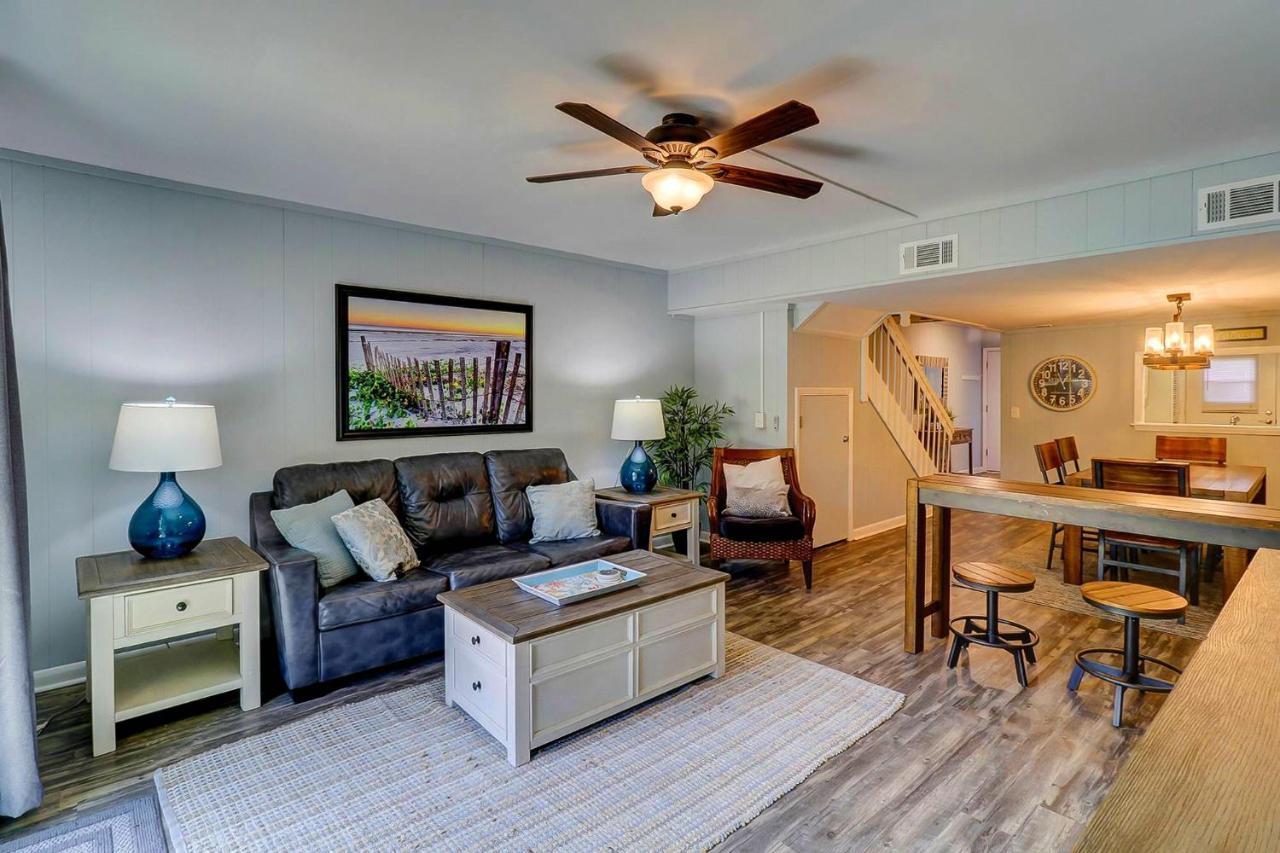 Ocean Villas Deluxe - Oceanfront Villa - Steps To Beach - Great Location - Heated Pool April Hilton Head Island Exteriör bild